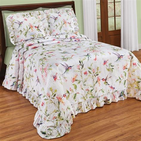Exquisite Hummingbird Floral Plissé Ruffle Boarder Bedspread