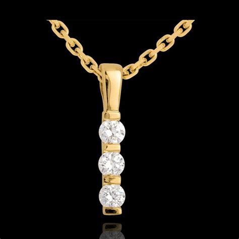 Pendentif Totem Trilogie Or Jaune Carats Carat Diamants