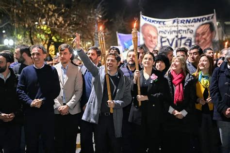 Moreno Kicillof Particip De La Marcha De Antorchas En Homenaje A Eva