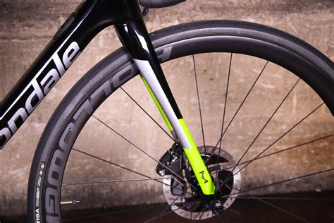 Review Cannondale Synapse Hi Mod Disc Dura Ace Di2 Atelier Yuwa Ciao Jp