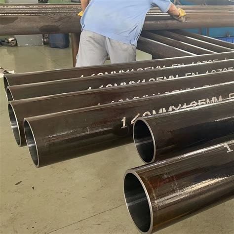 SAE 1045 Ck45 S45c Cold Drawn Seamless Carbon Steel Honed Tube For