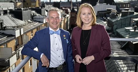 Annie Lööf Går In I Astrid Lindgrens Värld Värnamo Nyheter