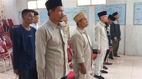 Kepala Desa Sindangheula Resmi Melantik Kaur Keuangan Baru Desa