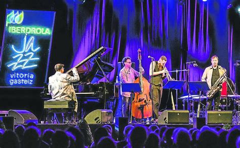 El Festival De Jazz De Vitoria En Vilo Por Los Aforos Y El Cartel De