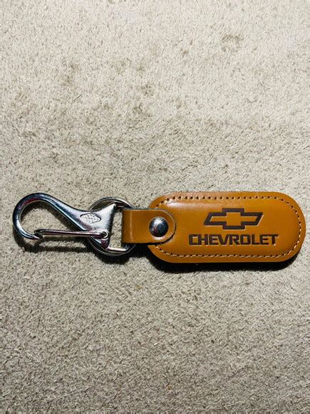 Chaveiro Couro Personalizado Chevrolet Elo