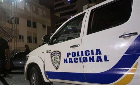 Policía Nacional apresa mujer que ultimó a su esposo en Boca Chica