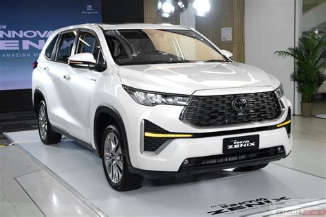 Toyota Innova 2023 ra mắt Thái Lan khiến khách Việt nóng lòng giá khởi