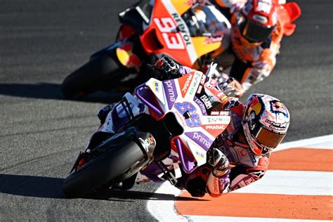 Motogp Le Immagini Del Venerd Di Libere A Valencia