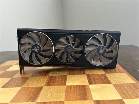 Powercolor Hellhound RX 6700XT | Jawa