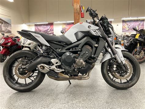 2017 Yamaha FZ09 FZ 09 ABS 12000 Miles AK Motors