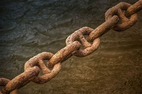 Hd Wallpaper Rusted Brown Chains Near Body Of Water Metal Technology