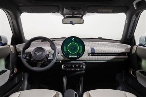 Premiera Nowy Mini Cooper 2024 zaprezentowany Na początek elektryk