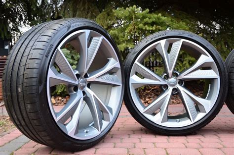 Koła Felgi Audi 22 Rs6 Rs7 Q7 SQ7 Q8 SQ8 RSQ8 Nowe Pirelli 2020r