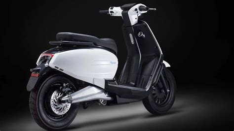 Le Scooter Lectrique Velocifero Tennis E En Vente En Europe Ce Printemps