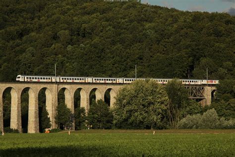 Kambly Zug mit BLS Lötschbergbahn Lokomotive Re 465 004 Flickr