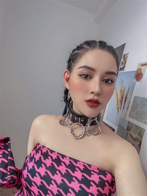 Hot mom khoe xem túi có giá trăm triệu chồng liền gửi tin nhắn khiến tất cả trầm trồ