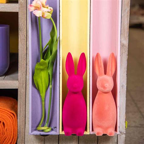 Floristik21 De Deko Hase Deko Osterhase Beflockt Pink H29 5cm 2St 08724