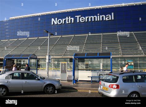 North Gatwick Airport Terminal Nord Banque De Photographies Et Dimages