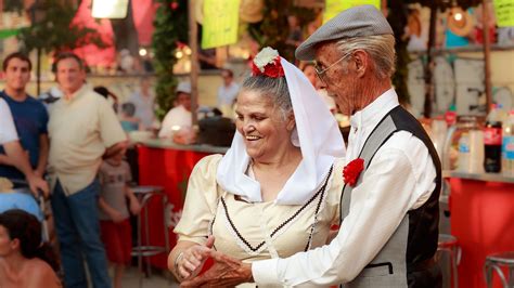 Los Chulapos Y Su Baile T Pico El Chotis La Latina Madrid