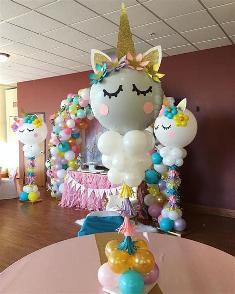 Unicorn Balloon Centerpiece Unicornbirthdayparty Ballooncenterpieces