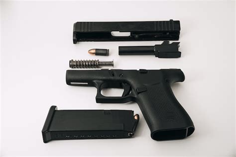 Facts on the Glock 19 Custom Slide - Genuine Ken