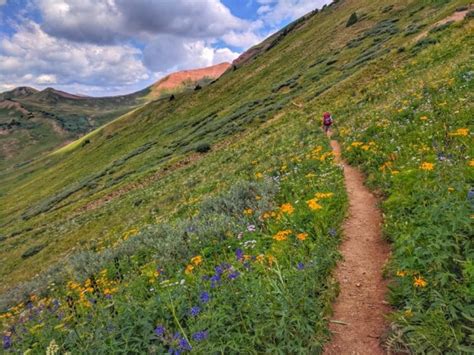 Backpacking the Maroon Bells Four Pass Loop | The Crooked Carrot