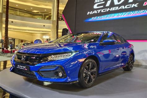 Honda Civic Hatchback Rs Meluncur Harga Nyaris Rp 500 Juta