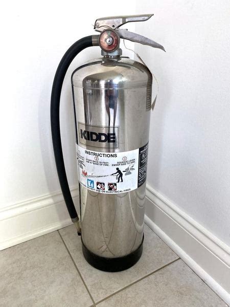 Amerex 240 Stainless 25 Gallon Pressurized Water Fire Extinguisher Class 2a Surplus Select