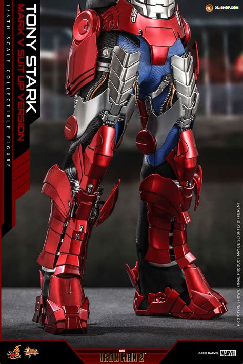 Hot Toys MMS Iron Man Th Scale Tony Stark Mark V Suit Up Version Collectible Figure