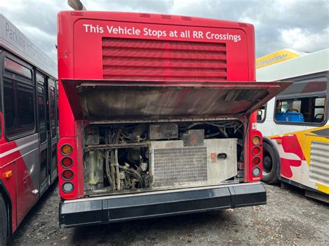 2004 Gillig Low Floor Bus Tpi