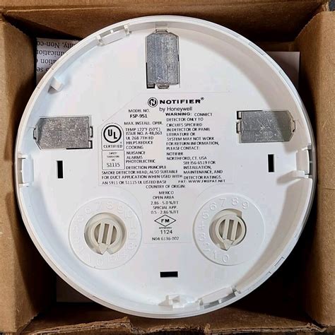 NOTIFIER FSP 951 INTELLIGENT PHOTOELECTRIC SMOKE DETECTOR WHITE NEW