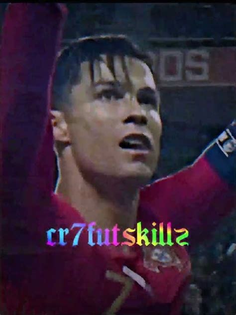 Ronaldo's Best Haircut 😍🐐 - YouTube