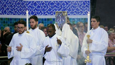 Santu Rio De Aparecida Acolhe Mil Peregrinos No Jubileu De Anos