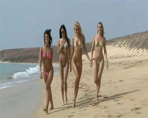 Bikini Vergnügungs Bikini in vier Farben xHamster