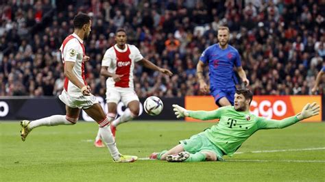 Ajax Lijdt Tegen Fc Utrecht Eerste Nederlaag Van Seizoen In Eredivisie