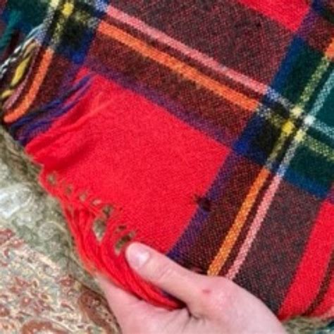 Arvic | Bedding | Vintage Arvic Clan Classic Wool Throw | Poshmark