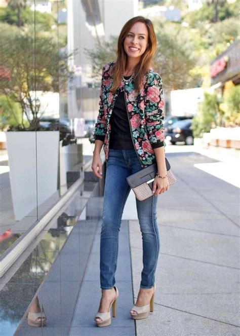 49 Gorgeous Floral Blazer Outfits Ideas You Must Try Floral Blazer Outfit