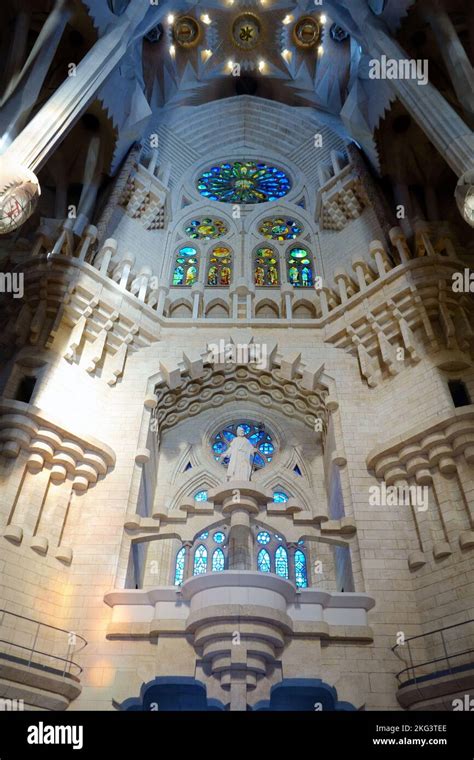 Templo Sagrada Familia Fotos Und Bildmaterial In Hoher Aufl Sung Alamy