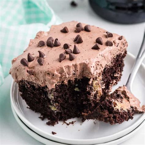 Baileys Irish Cream Poke Cake