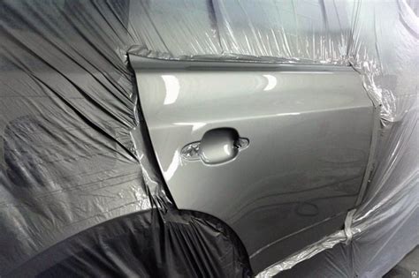 Покраска авто лаком в Харькове: цена покрытия,отзывы и гарантия