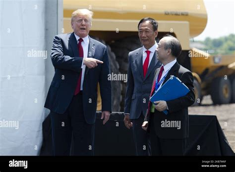 U S President Donald Trump Softbank Ceo Masayoshi Son And Foxconn