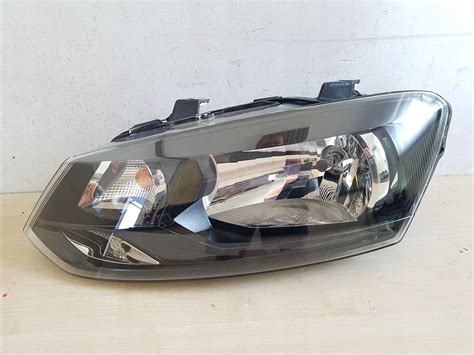 Lampa Przednia Volkswagen Oe Vw Polo H4 Reflektor Lewy Rosja 6Ru941015