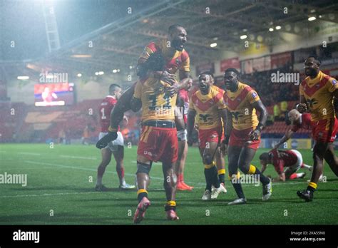 Papua New Guinea Rugby League World Cup Hi Res Stock Photography And