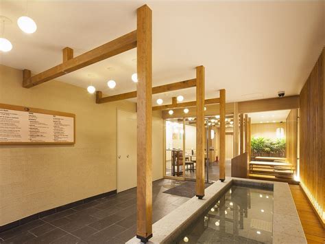 TOKYO GINZA BAY HOTEL - Capsule Hotel Reviews (Japan)