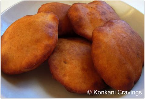 KONKANI CRAVINGS: Mangalore Banana Buns