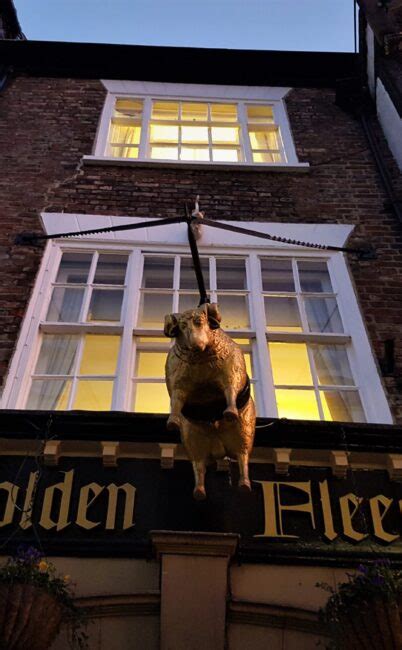 The Golden Fleece York Uk Paranormal Nz