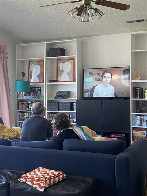 my parents watching drew : r/DrewGooden