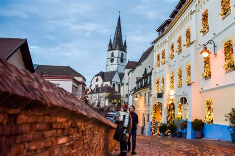 Vremea De Crăciun în Sibiu Va Ploua Ziua și Va Ninge Noaptea Între 4