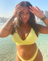 INSTA VID K2S Malin Andersson Wears Yellow Bikini In DUBAI 1 2 2021 Phun Org Forum