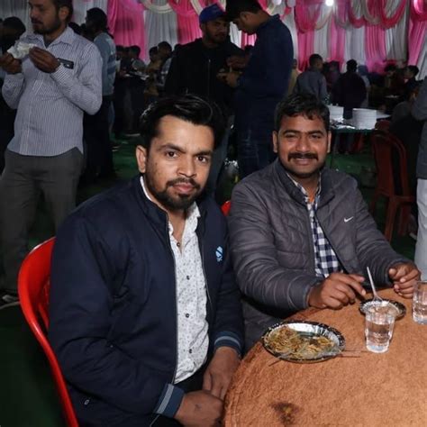 नमित चौहान Namit46 • Threads Say More